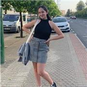 Canguro con experiencia para ayudar con las materias